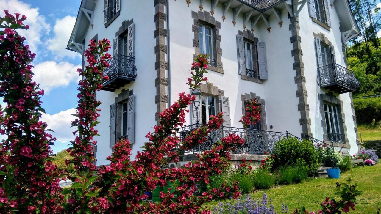 La Maison Normande Saint-Cirgues-de-Jordanne Экстерьер фото